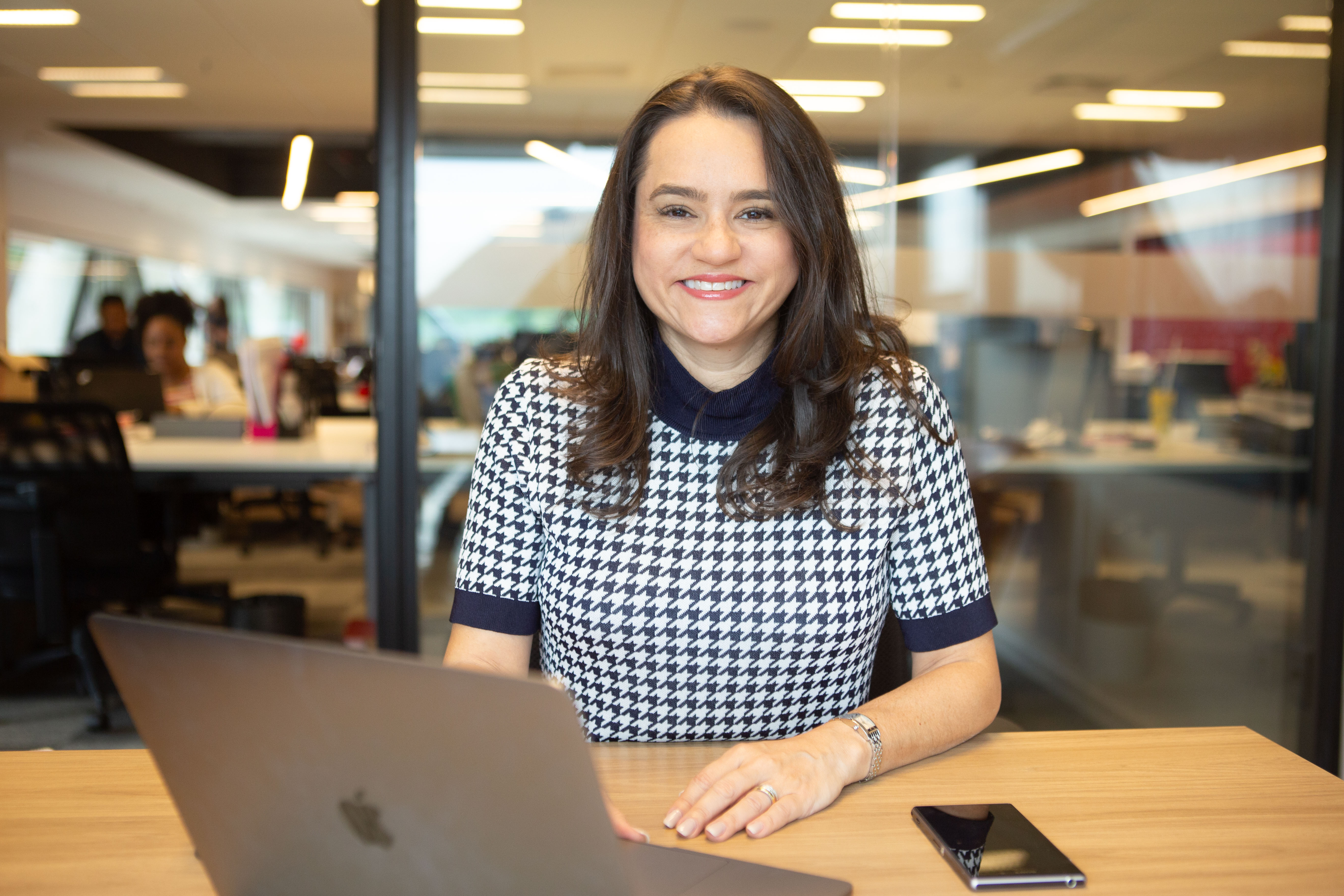 Cris Simões